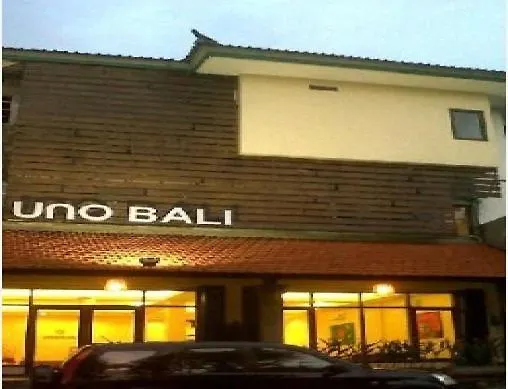 Uno Bali